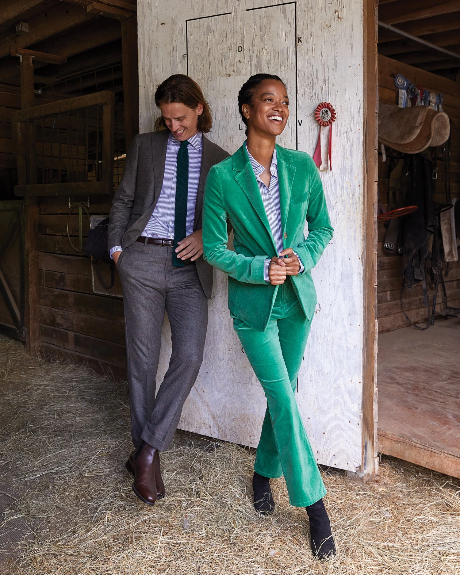 Flare Cropped 5-Pocket Jean In Apple Stretch Velveteen - Image 9