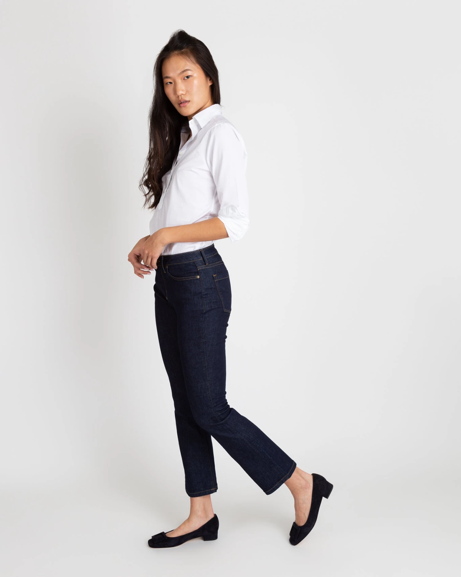 Flare Cropped 5-Pocket Jean In Indigo Stretch Denim - Image 3