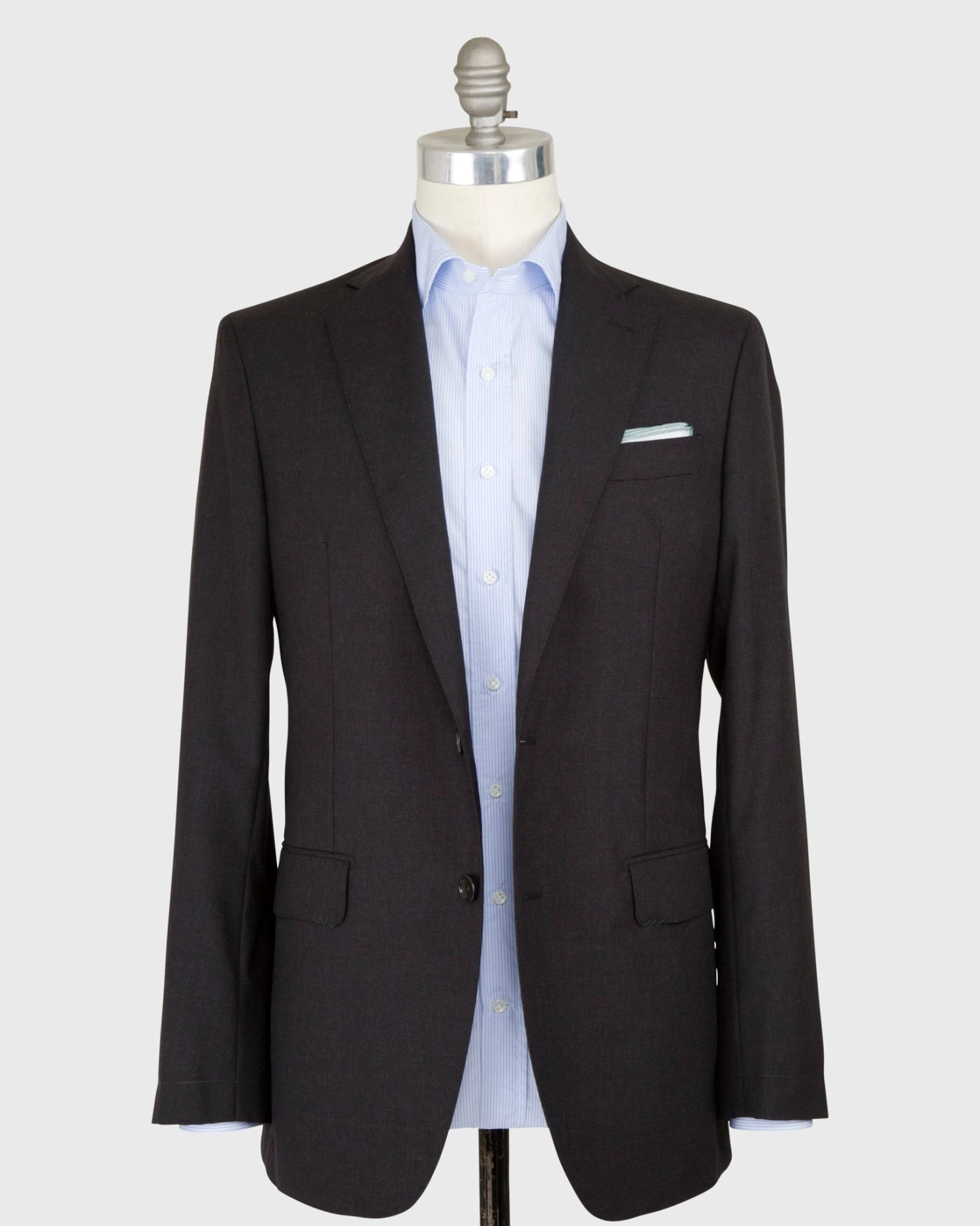 Kincaid No. 2 Suit In Charcoal Plainweave - Image 2