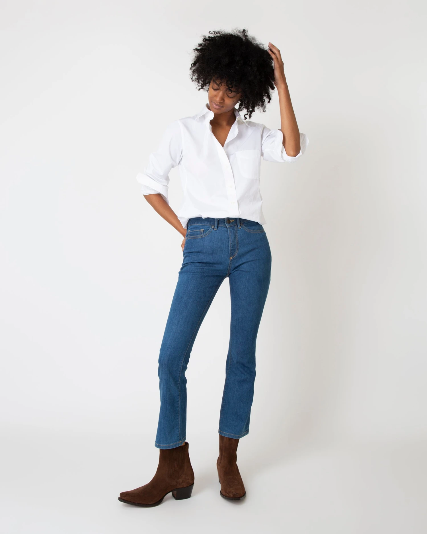 Flare Cropped 5-Pocket Jean In 3-Year Indigo Stretch Denim - Image 2