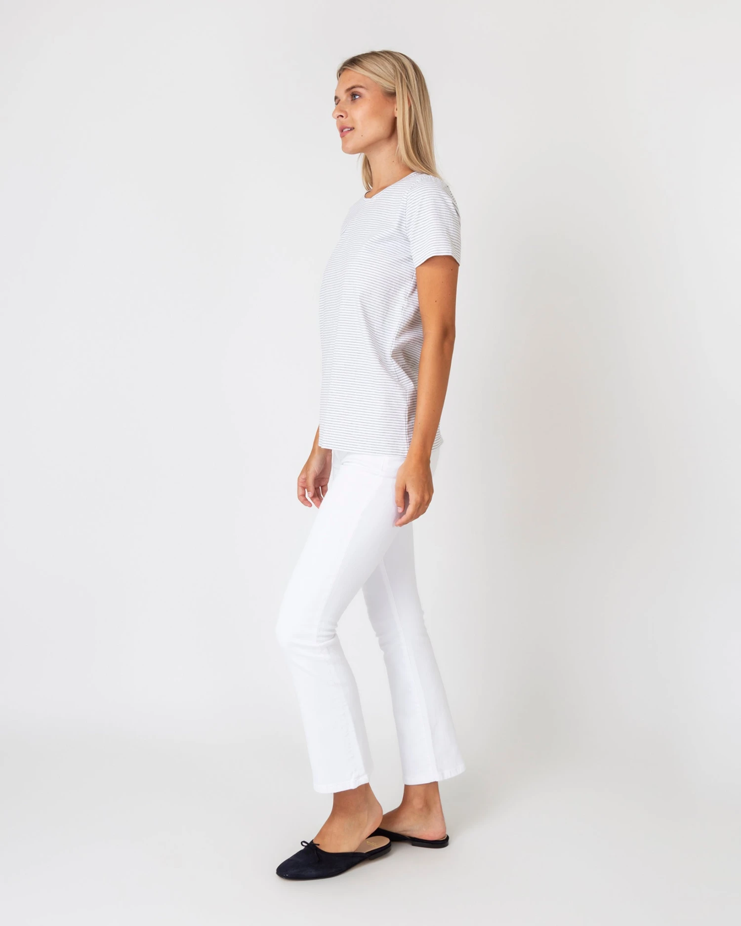 Short-Sleeved Relaxed Tee In White/Heather Grey Stripe Jersey - Image 4