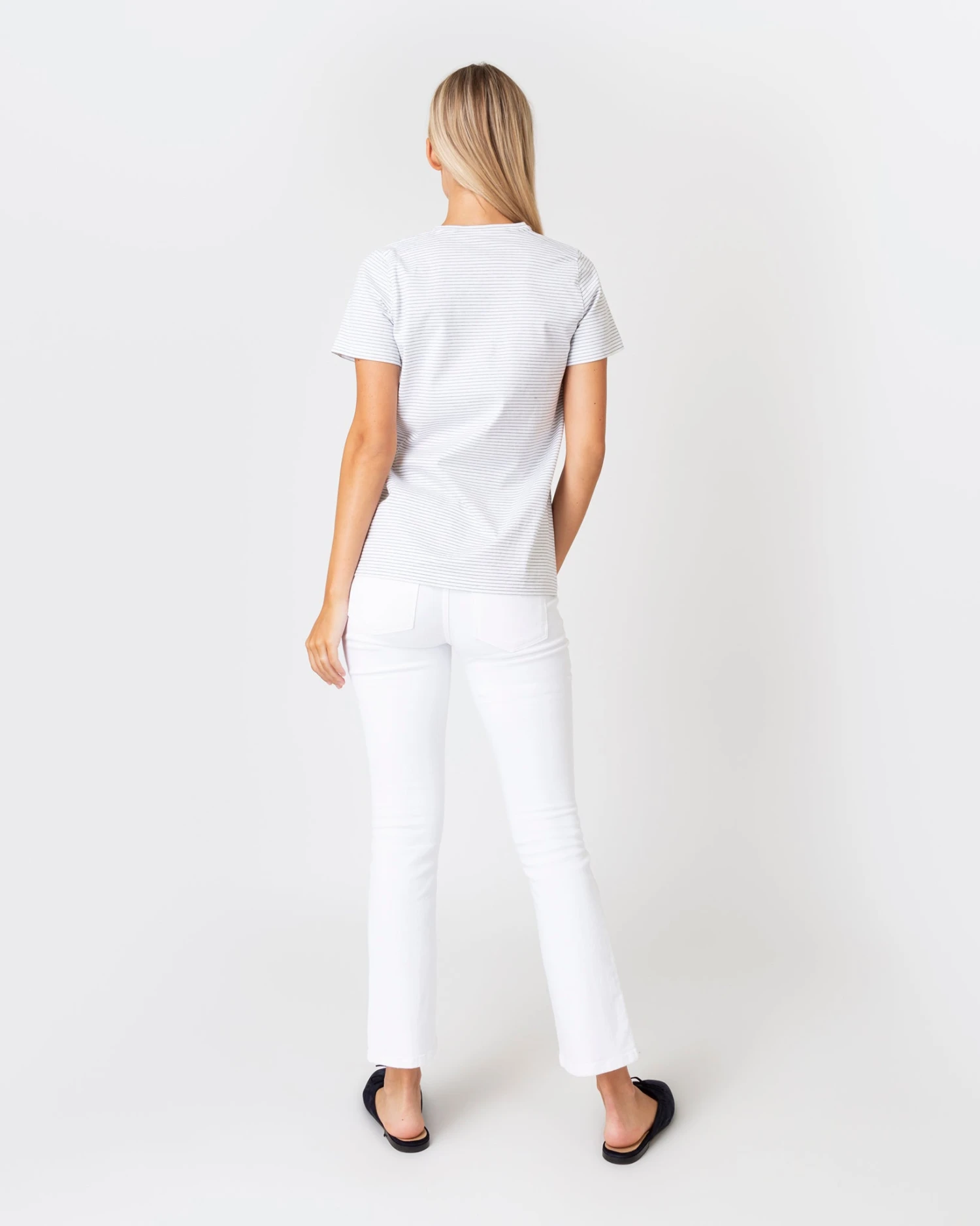 Short-Sleeved Relaxed Tee In White/Heather Grey Stripe Jersey - Image 5