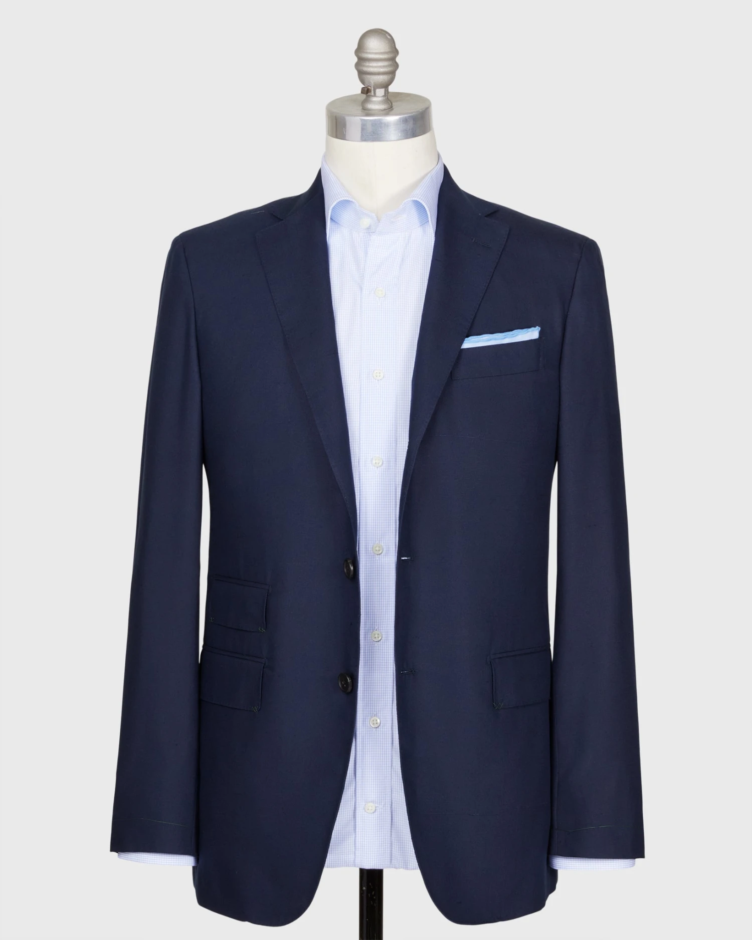 Virgil No. 3 Suit In Midnight Dupioni Silk Plainweave - Image 3