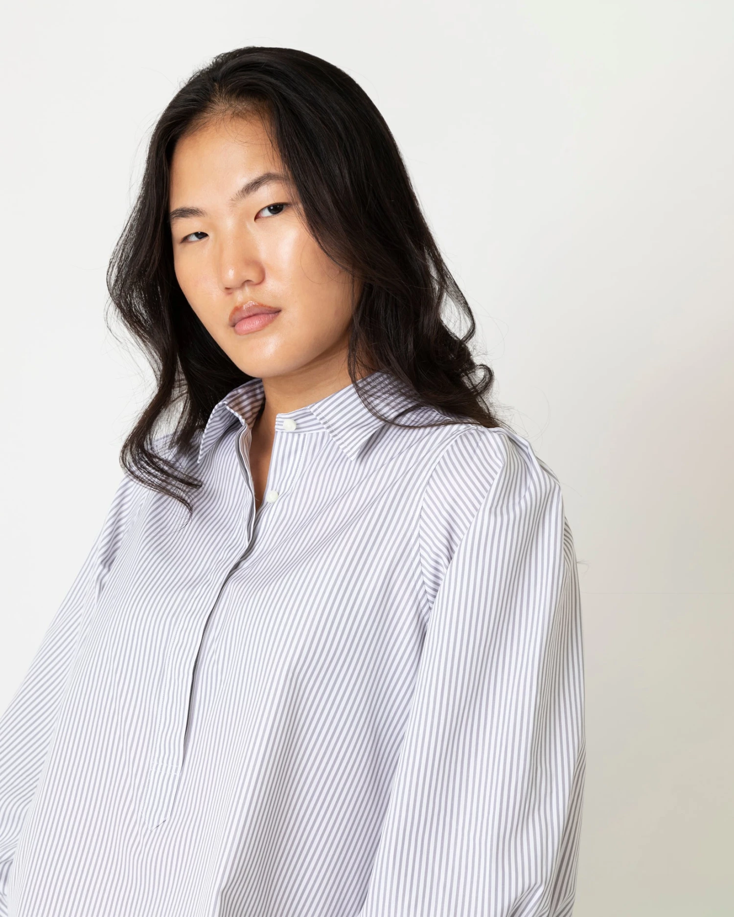Geraldine Popover Shirt In Grey Stripe Poplin - Image 7