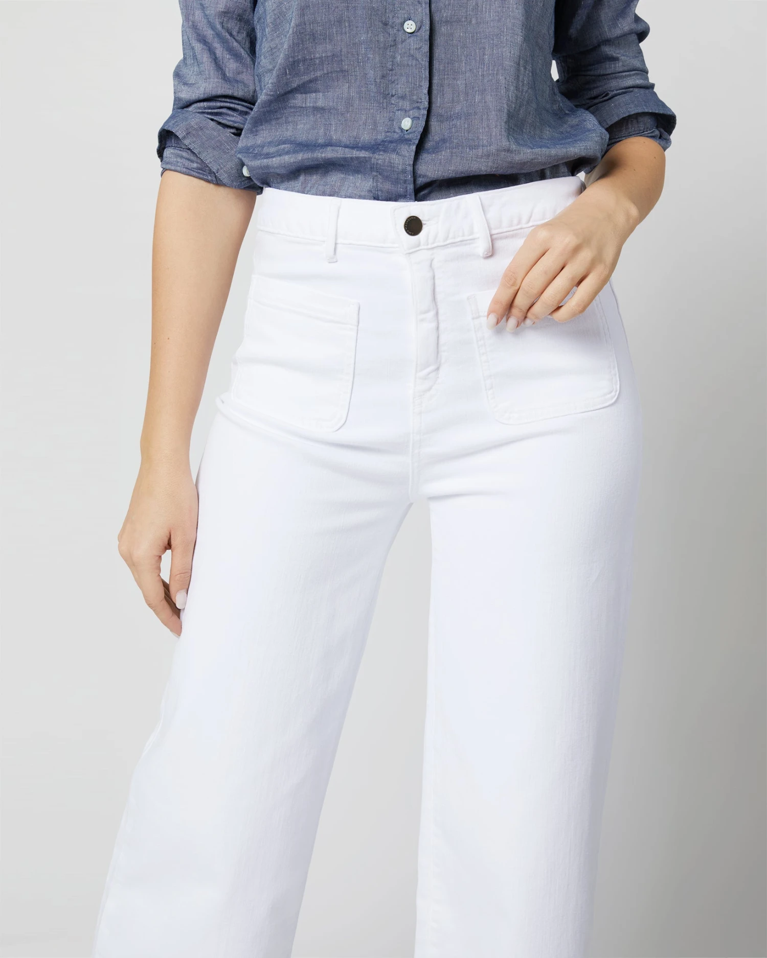 Column Patch Pocket Jean In White Stretch Denim - Image 7