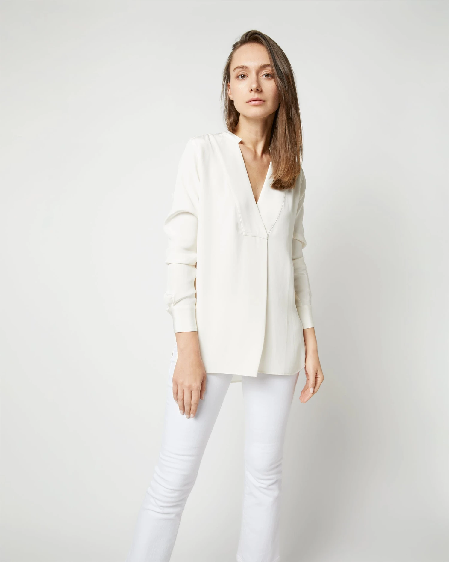 Nyala Blouse In Ivory Silk Crepe De Chine - Image 3