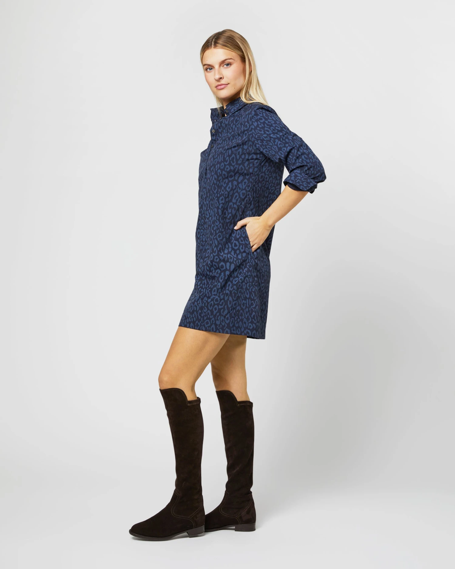 Long-Sleeved Popover Dress In Blue/Navy Leopard Print Nylon - Image 3