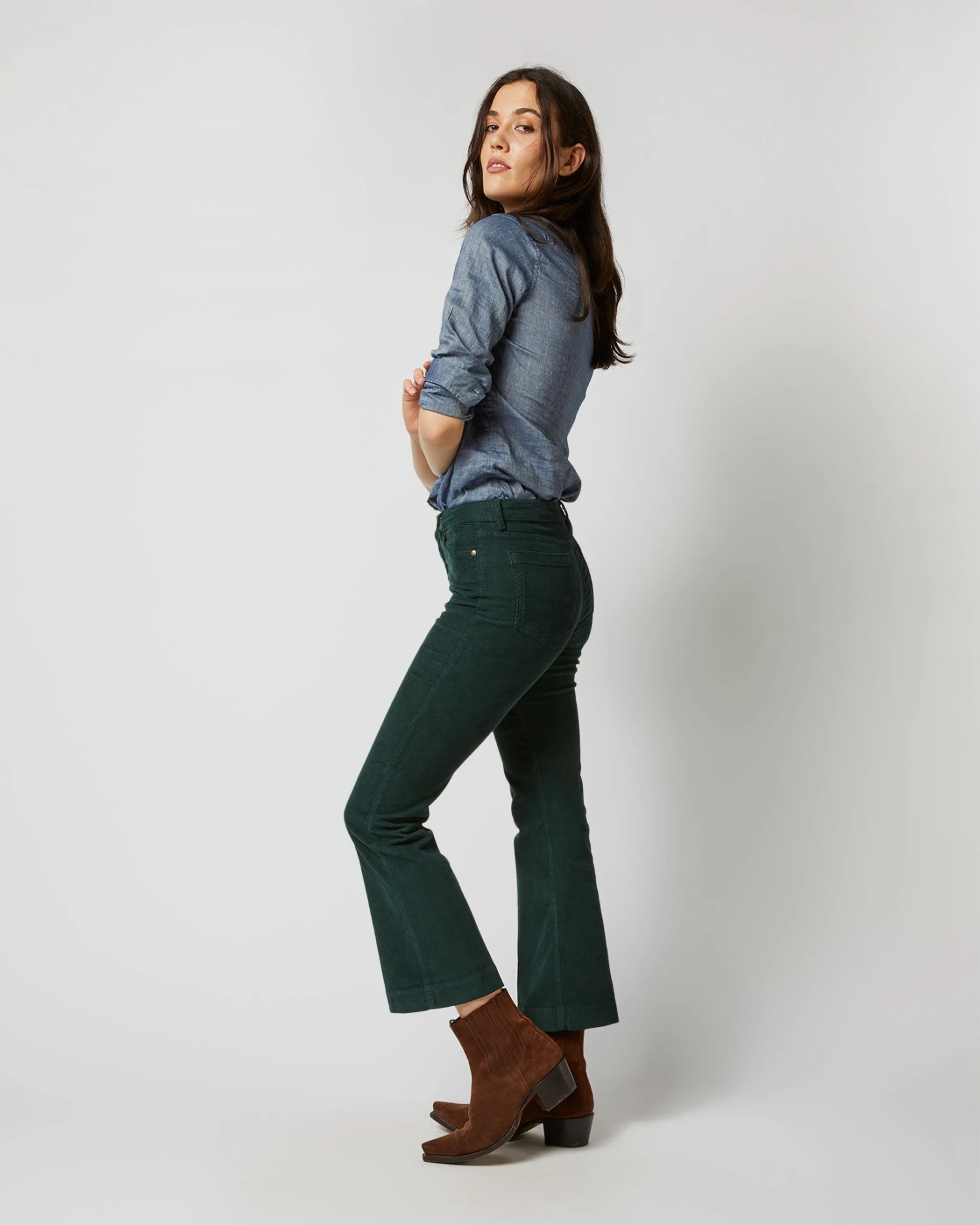 Kendall Flare 5-Pocket Pant In Hunter Stretch Cord - Image 3