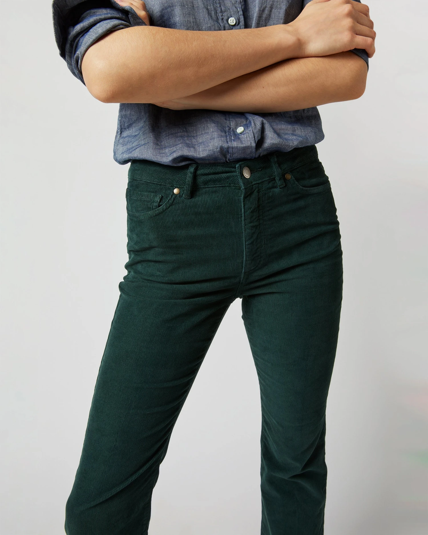 Kendall Flare 5-Pocket Pant In Hunter Stretch Cord - Image 2