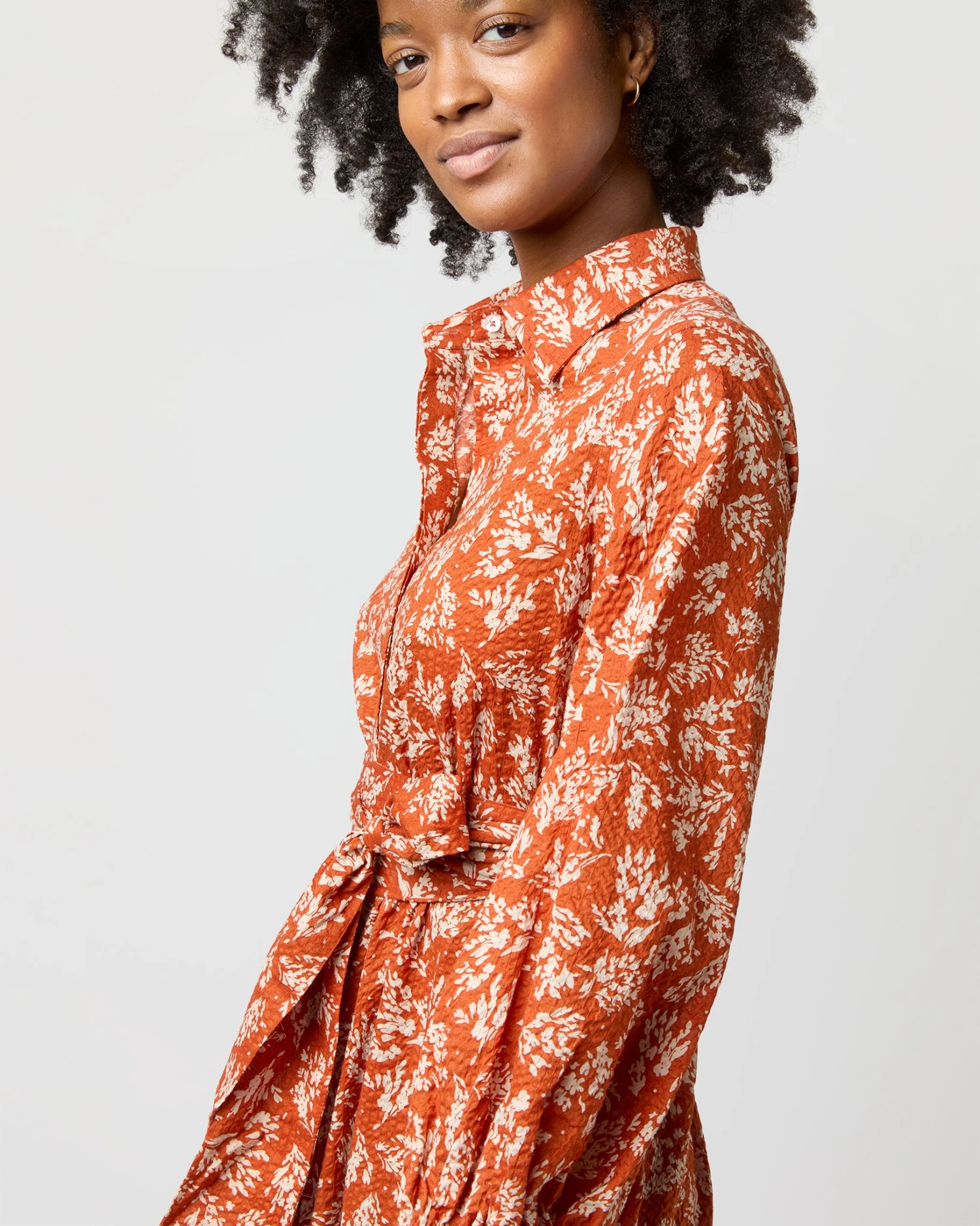 Isla Shirtdress In Orange Autumn Floral Crinkle Cotton - Image 2