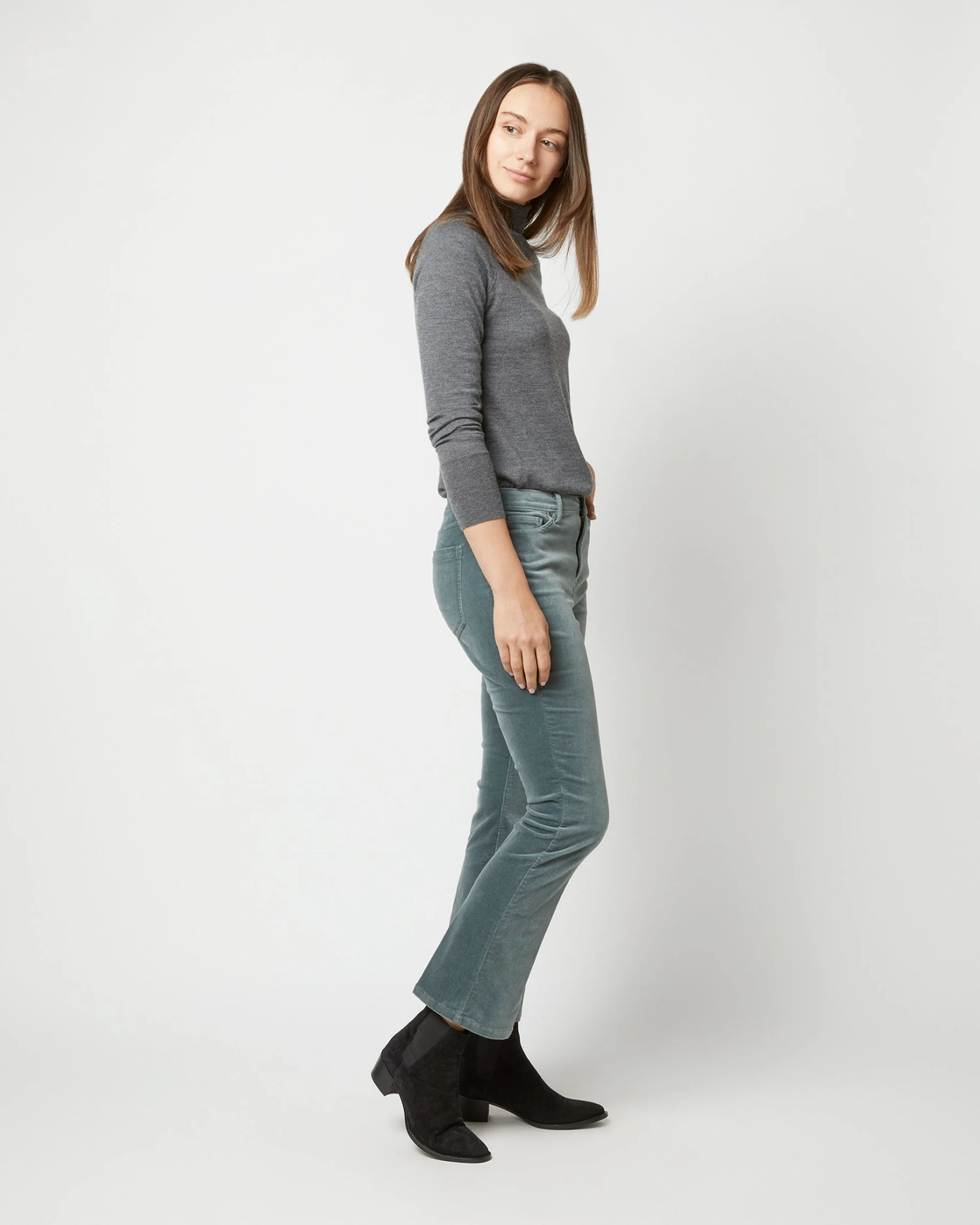 Flare Cropped 5-Pocket Jean In Lovat Stretch Velveteen - Image 3
