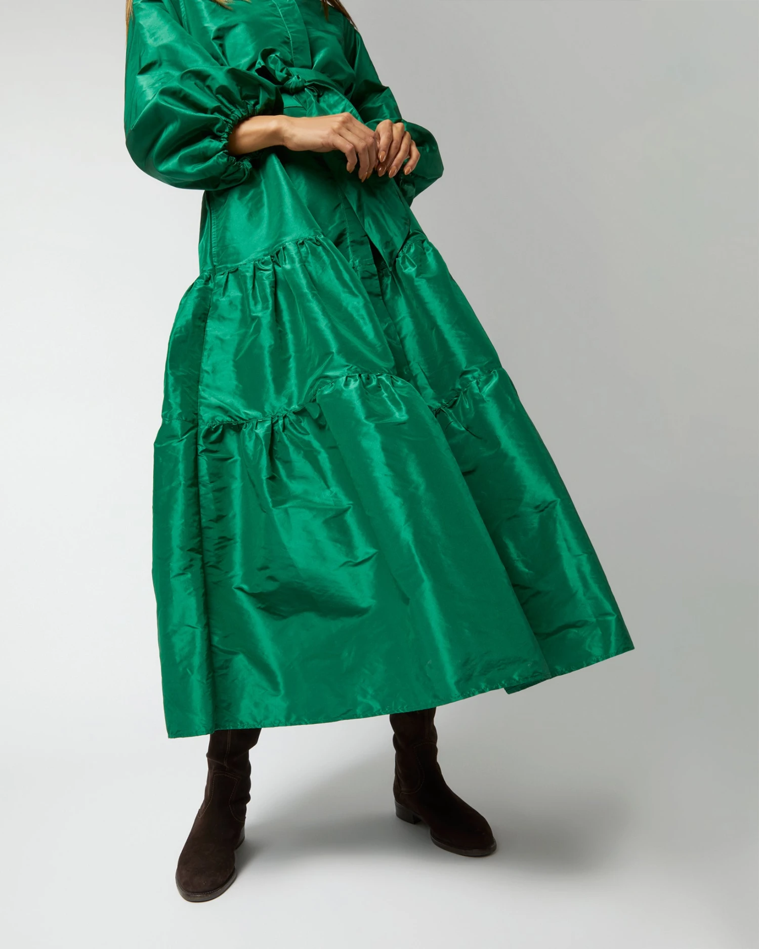 Isla Shirtdress In Green Silk Taffeta - Image 6