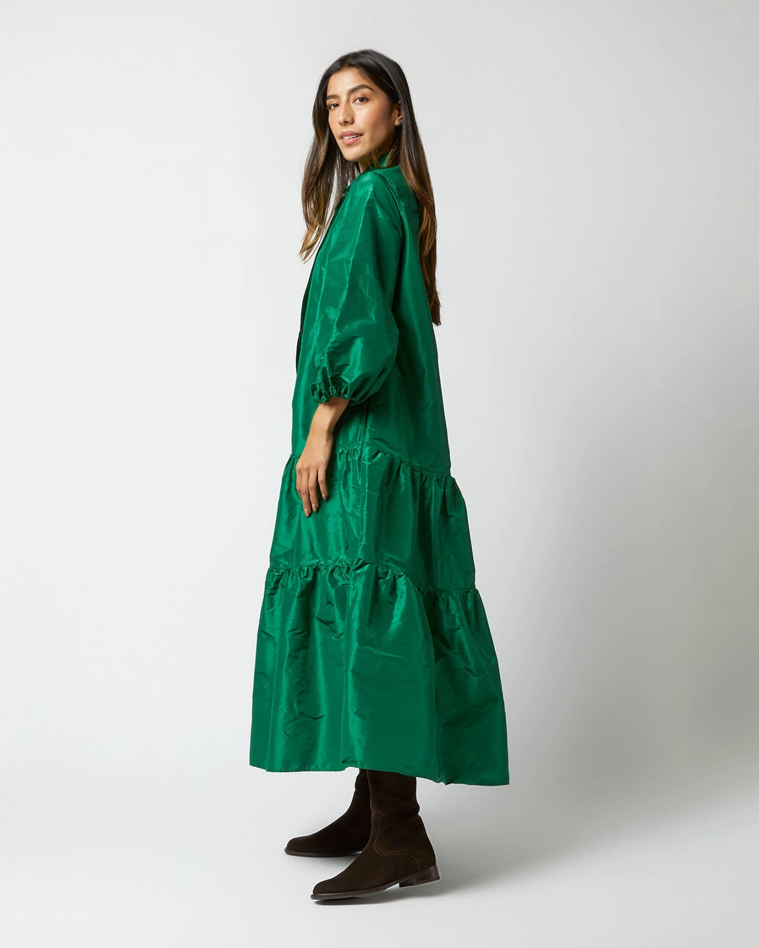 Isla Shirtdress In Green Silk Taffeta - Image 9