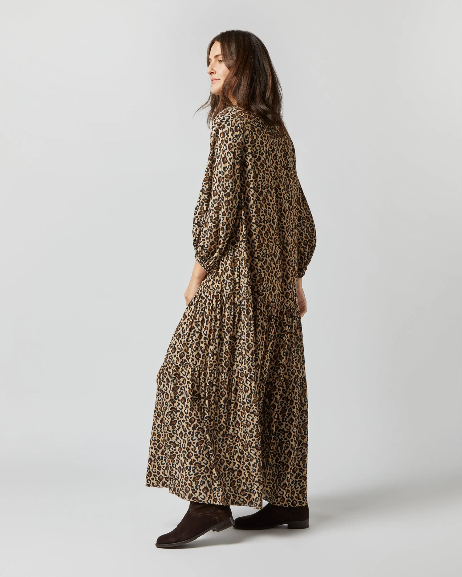 Isla Shirtdress In Camel/Black Painterly Leopard Crepe De Chine - Image 10