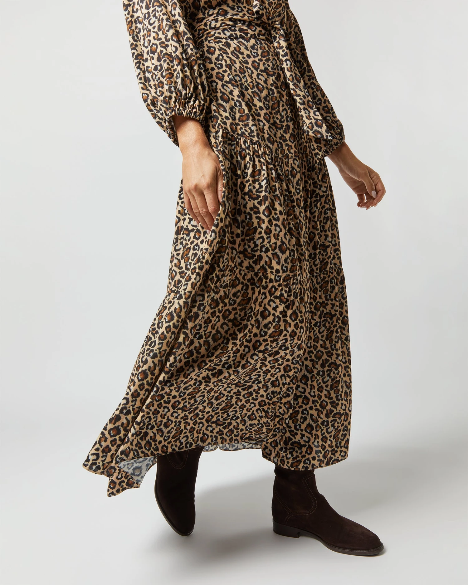 Isla Shirtdress In Camel/Black Painterly Leopard Crepe De Chine - Image 7