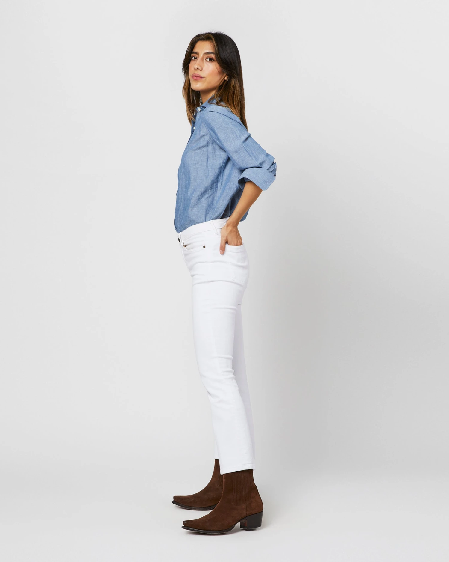 Understudy Shirt In Extra Light Washed Cotolino Chambray - Image 7