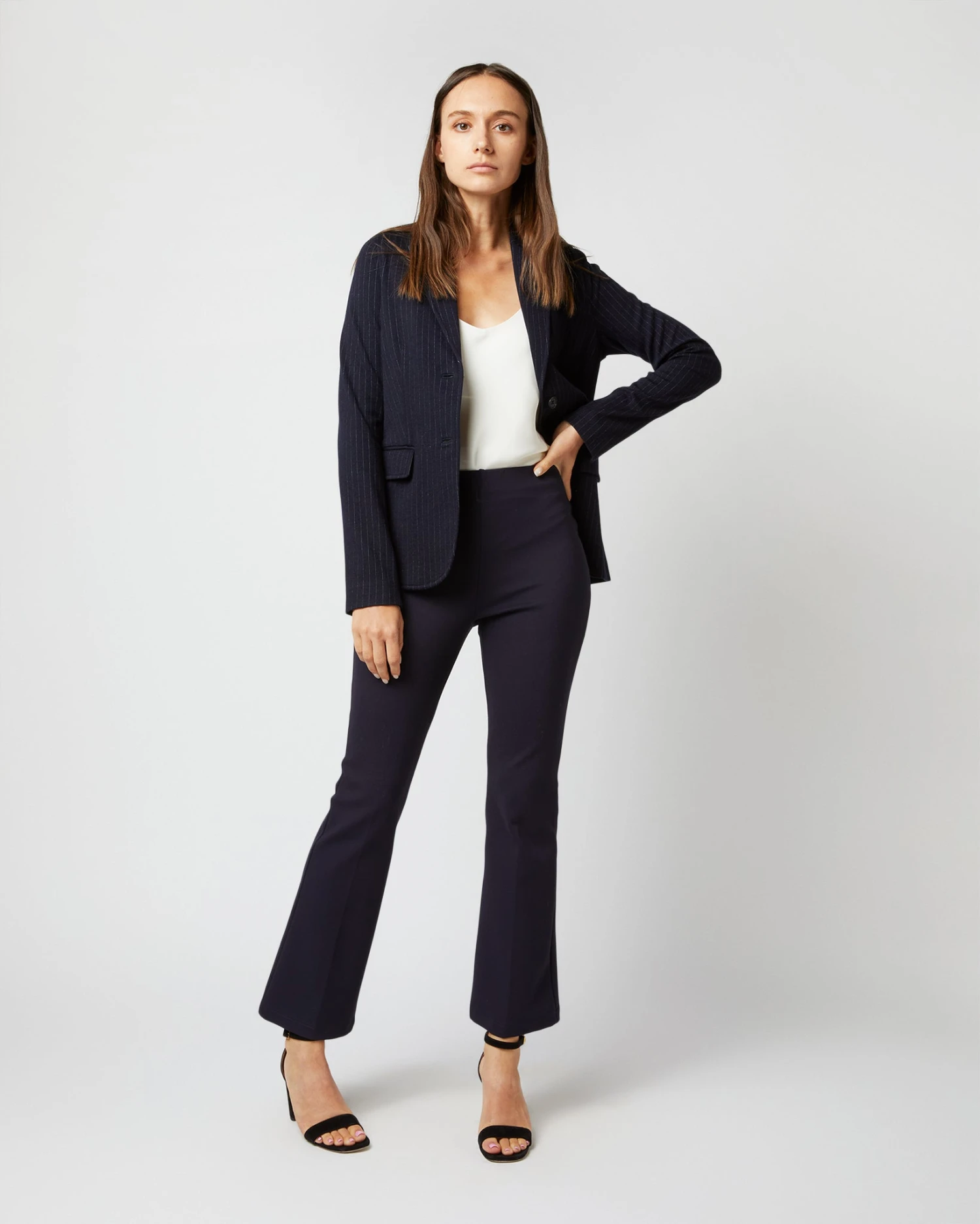 Camisole In Ivory Silk Crepe De Chine - Image 8