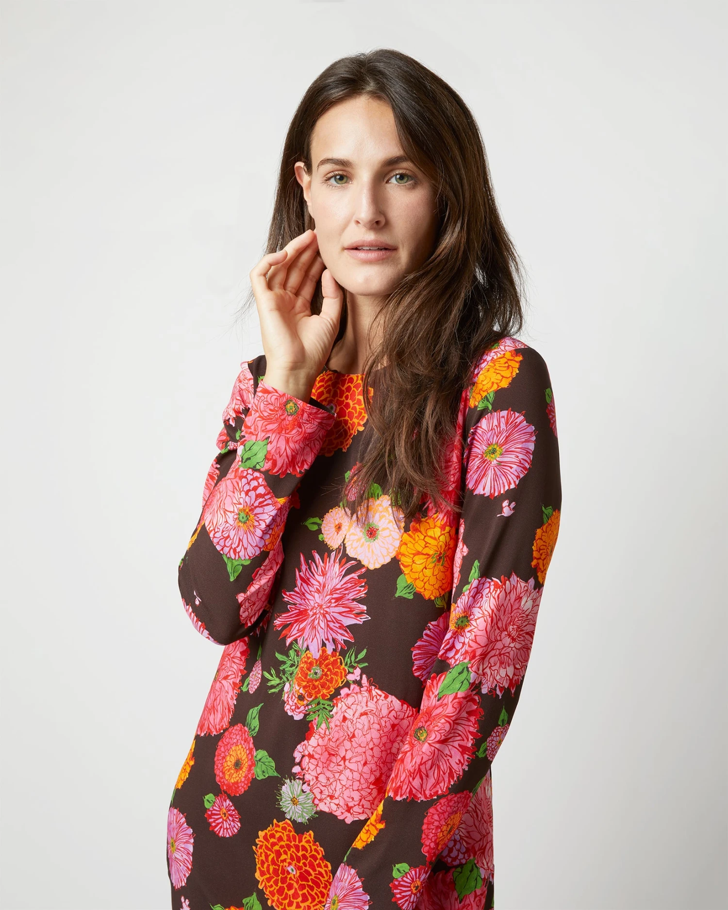 Long Sleeve Swing Dress In Chocolate Gin Sablé - Image 4