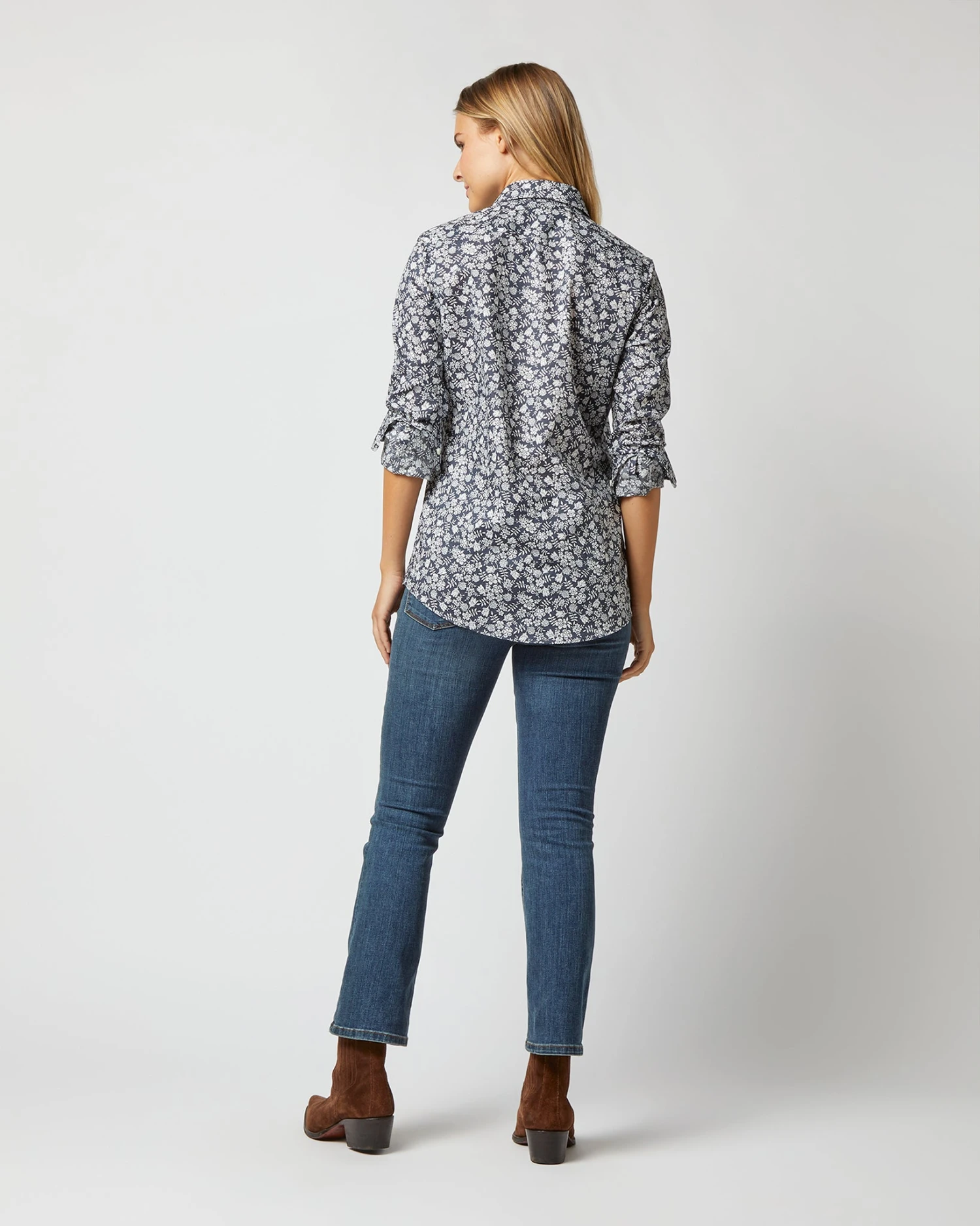 Tomboy Popover Shirt In Navy Edenham Shadow Liberty Fabric - Image 4