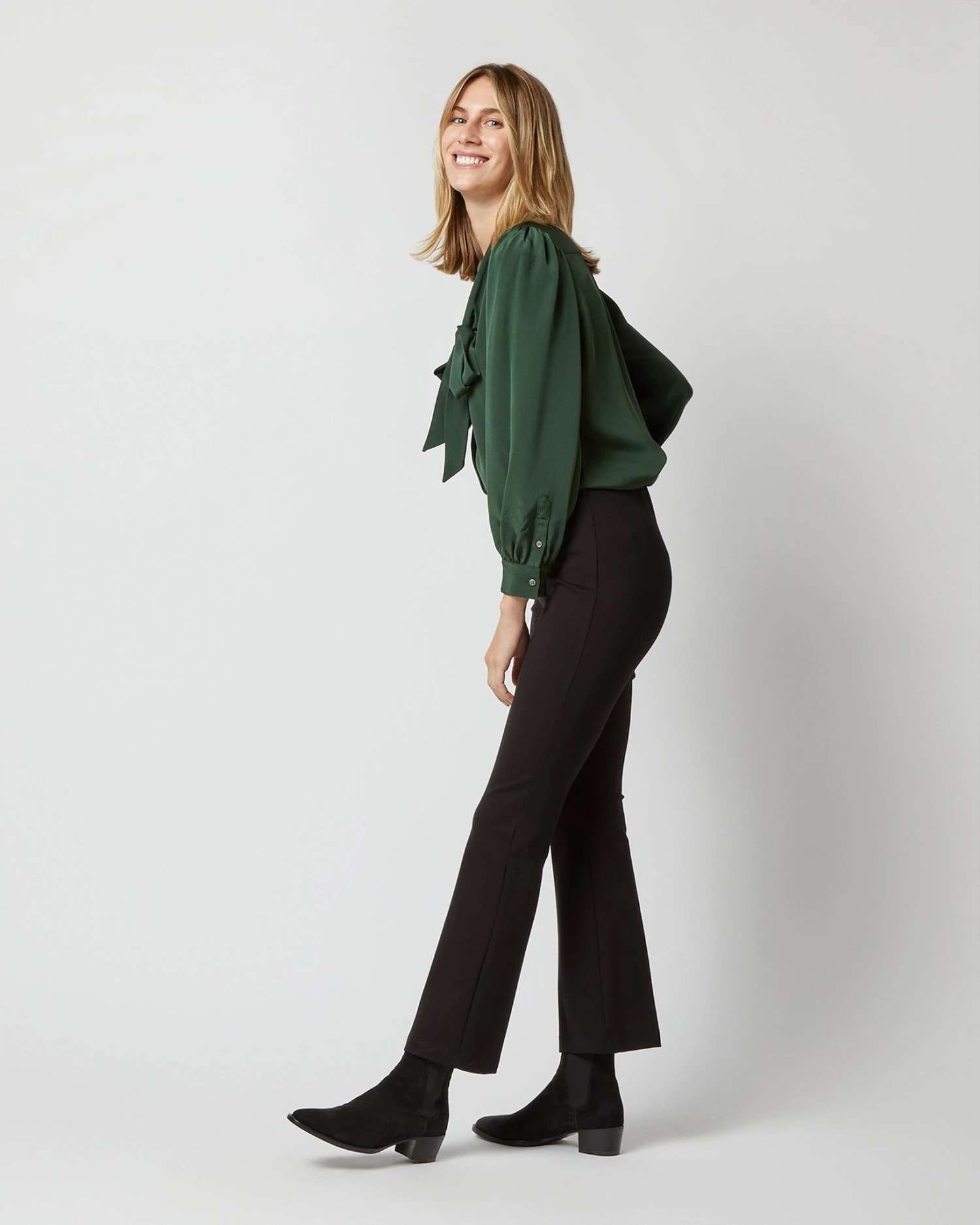 Helene Tie-Neck Blouse In Hunter Silk Crepe De Chine - Image 4