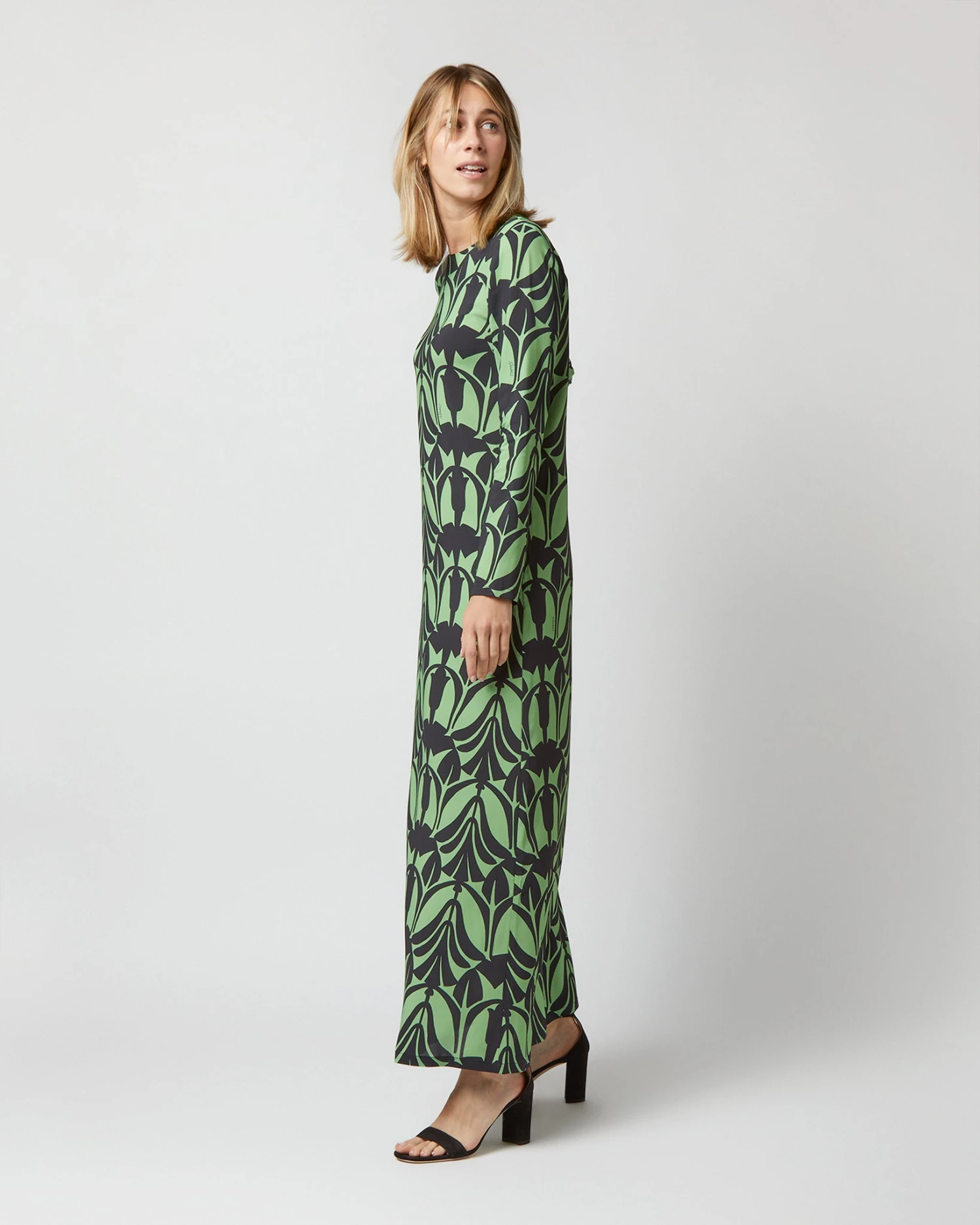 Long Sleeve Swing Dress In Papyrus Green Sablé - Image 2