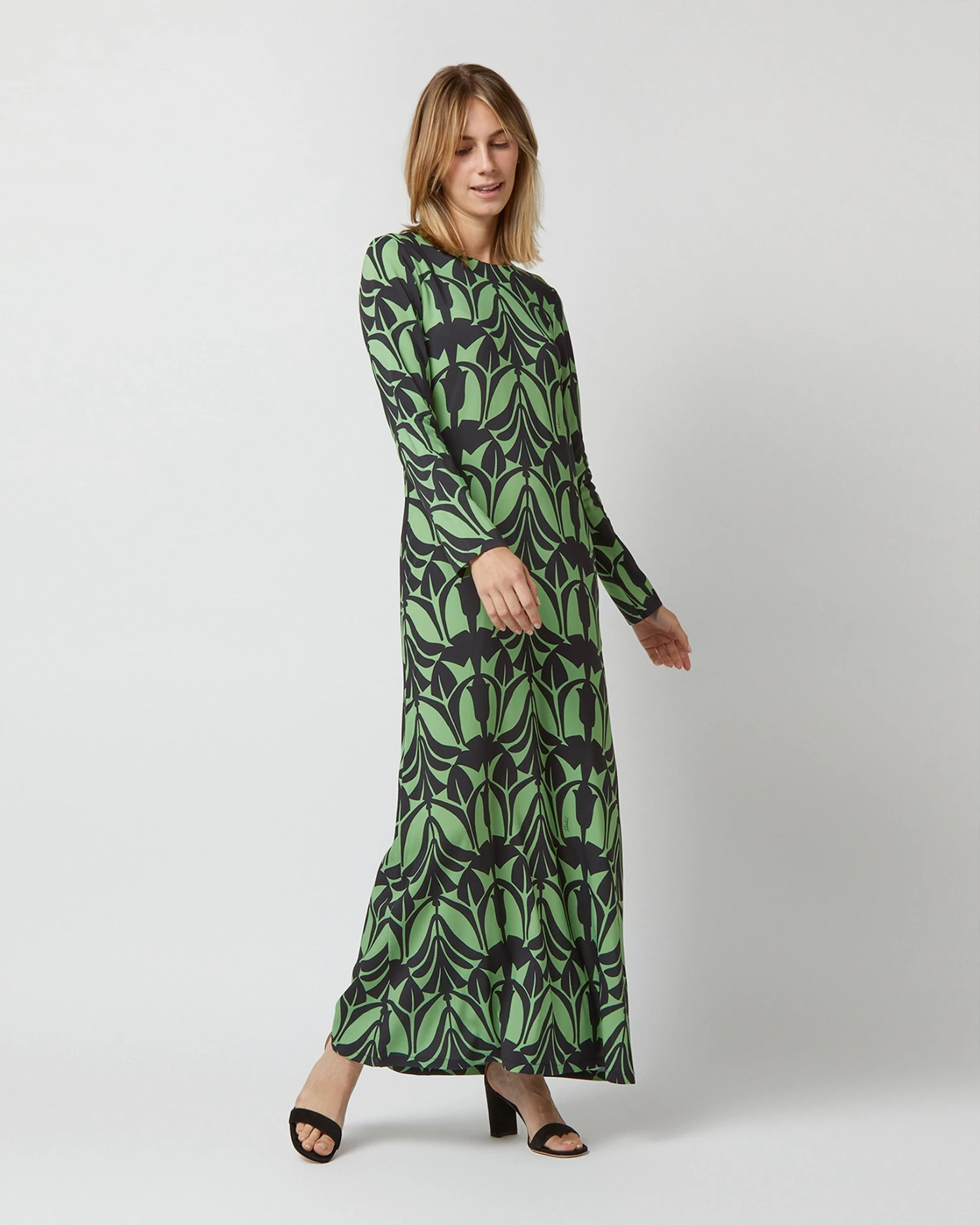Long Sleeve Swing Dress In Papyrus Green Sablé