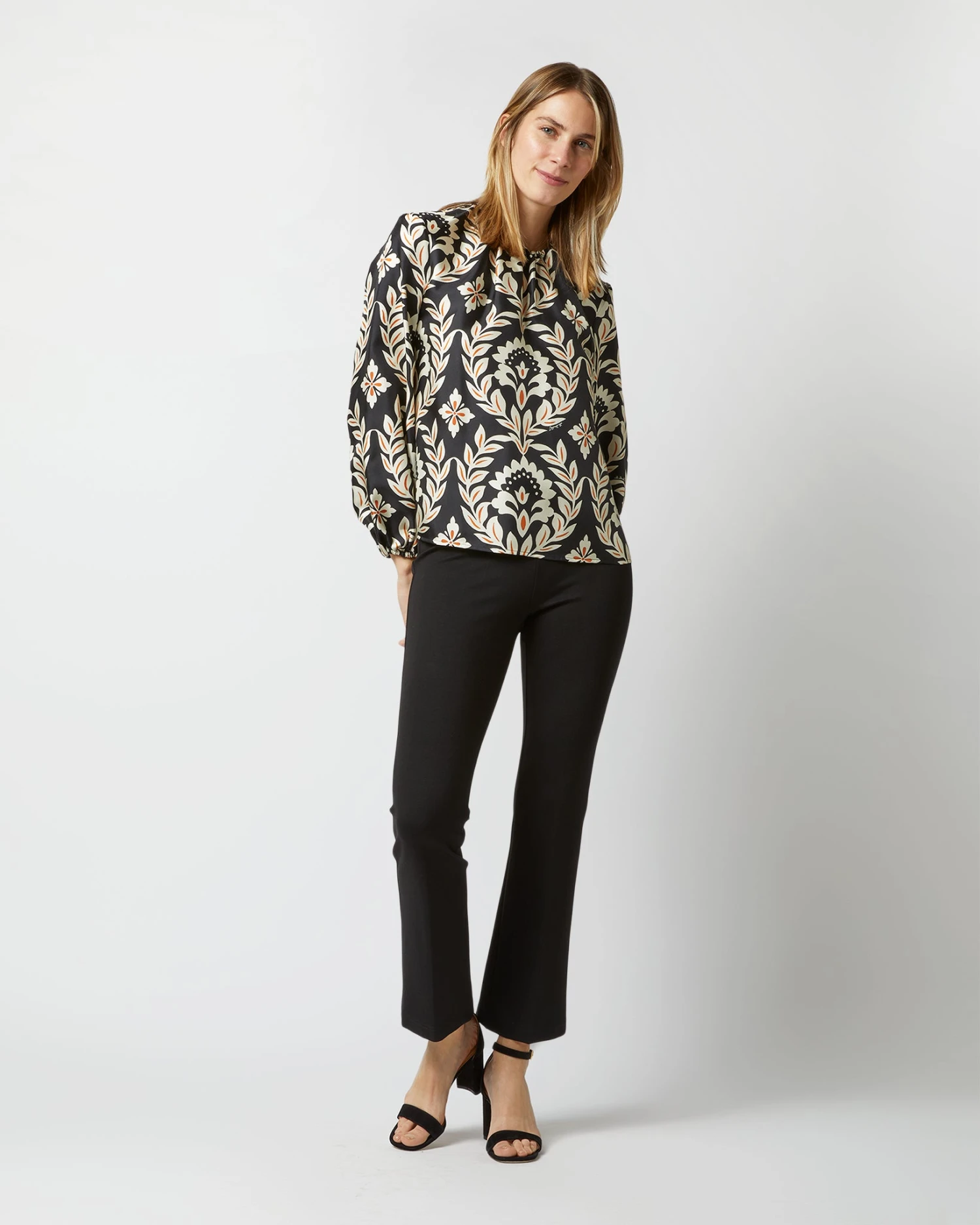 Charming Top In Ghirlanda Black Silk Twill